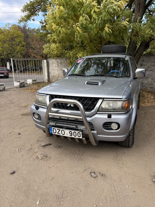 Mitsubishi Pajero sport 2.5 дизель 2004р