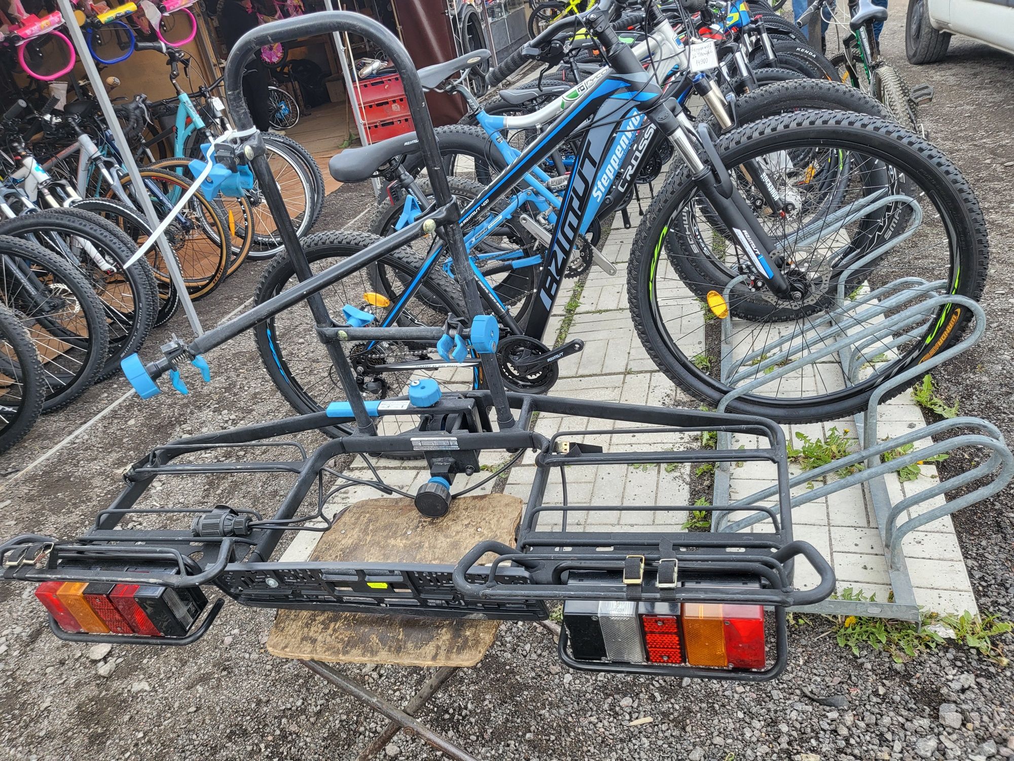 Вело багажник Німеччина на 3 велосипеда