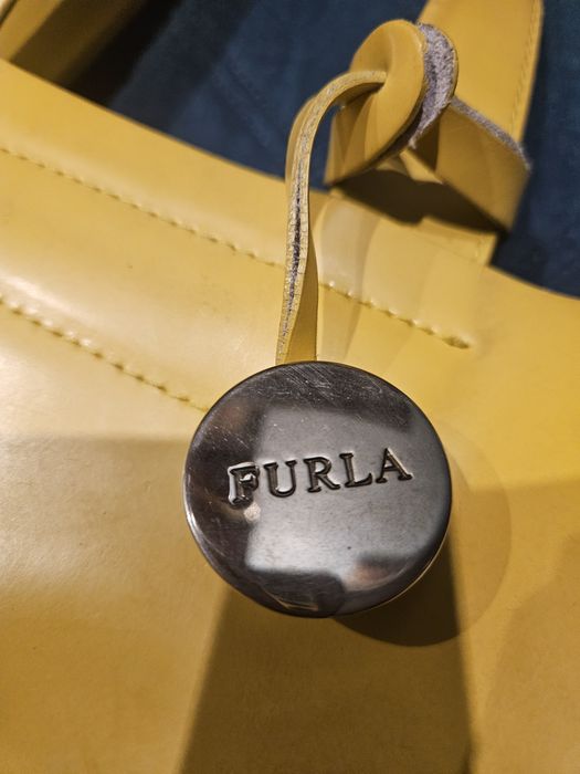 Torebka FURLA żółta.