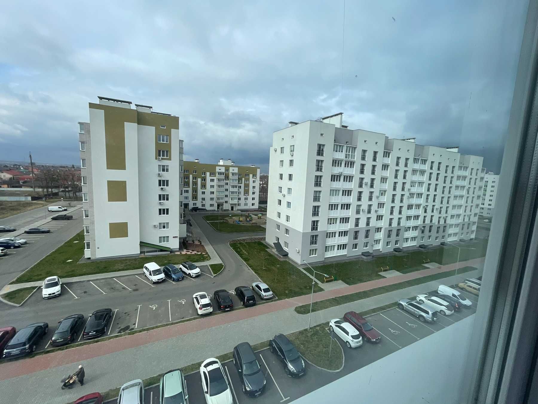 (5) Продам 2к квартиру  в мікрорайоні Академічний 4624