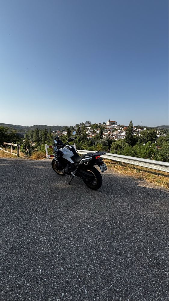 CF Moto 700MT ADV