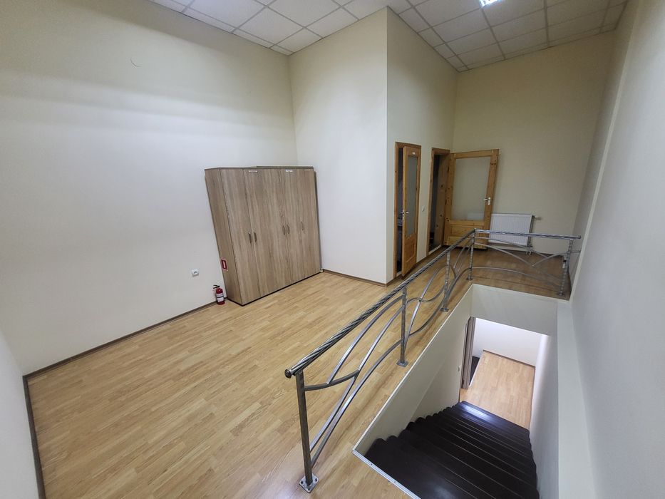 Здається в оренду комерційне приміщення.