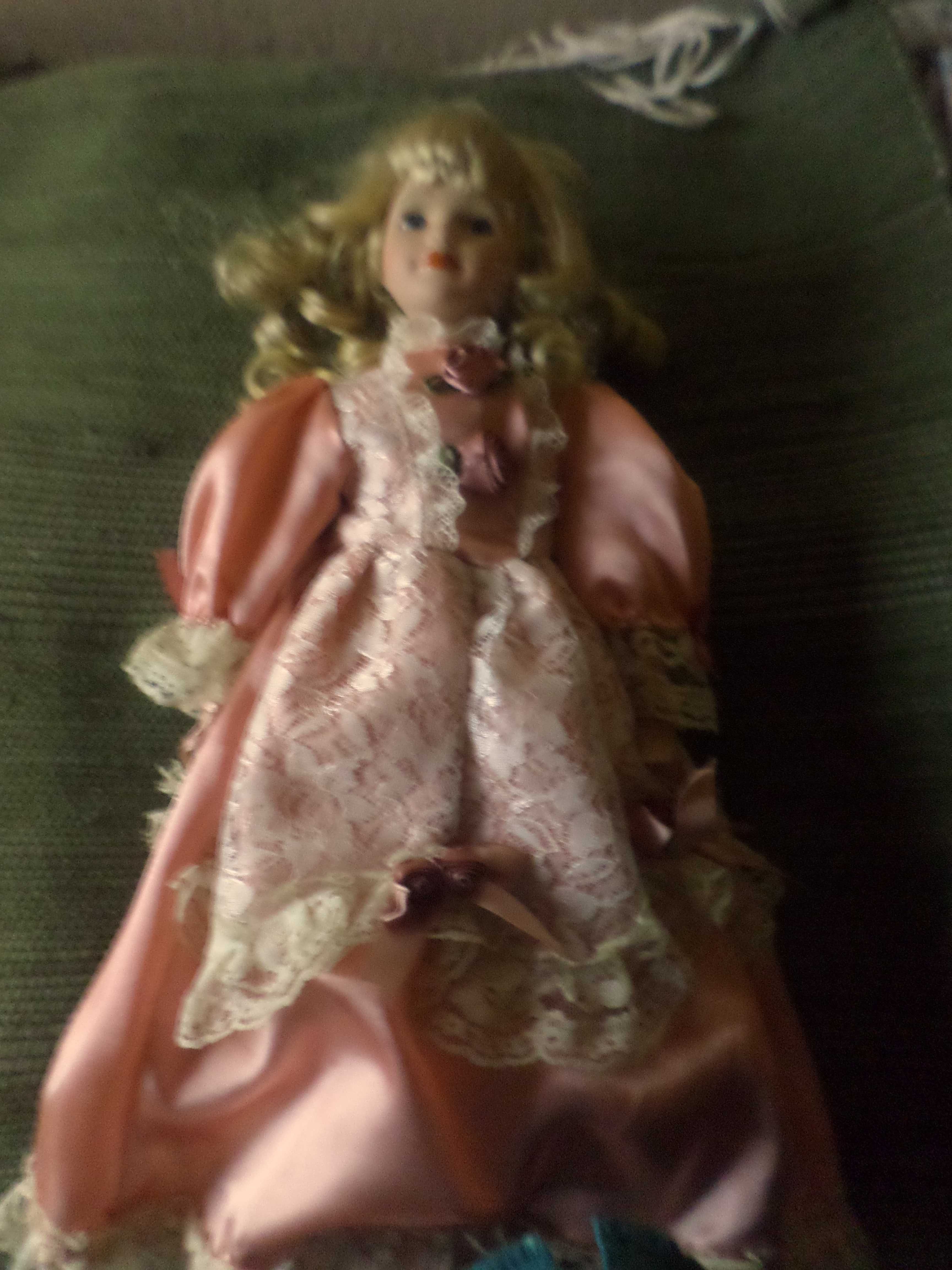 Bonecas porcelana