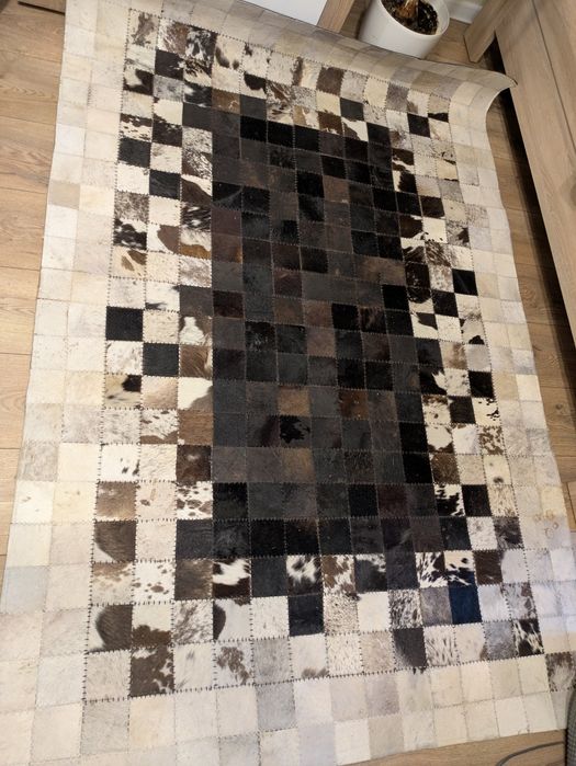 Dywan ze skóry bydlecej