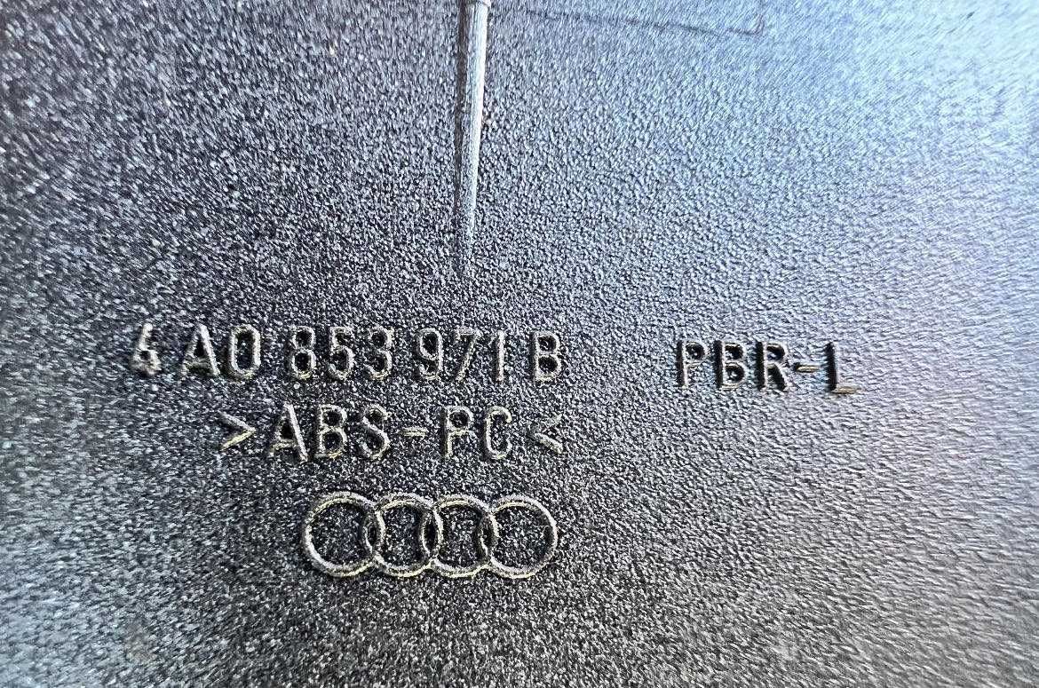 Listwa błotnika lewa Audi 100 A6 S6 C4 S4