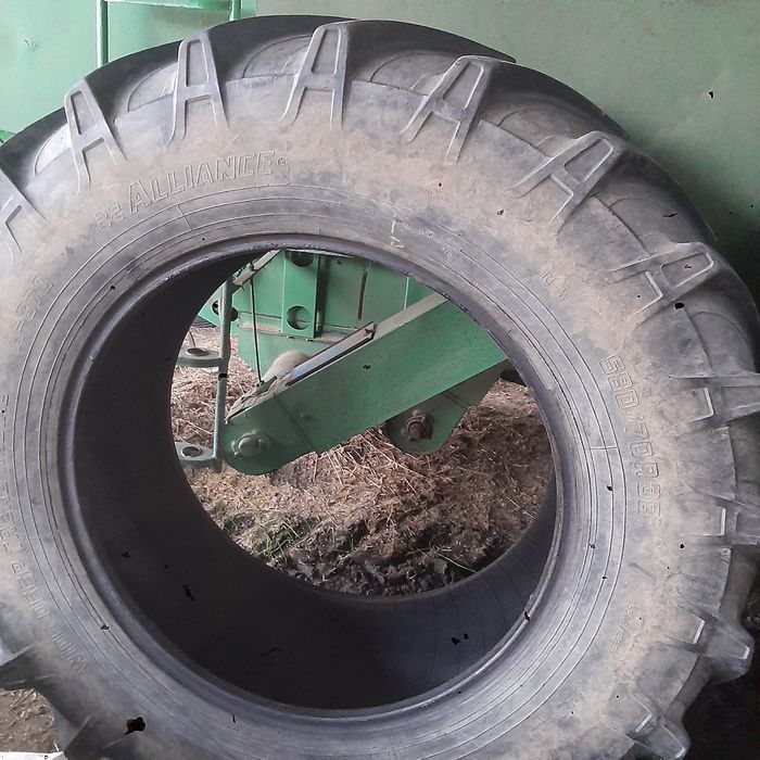 Opony opona 580/70 R38