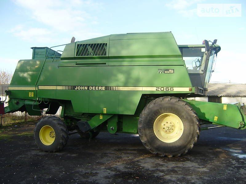 Комбайн John Deere 2066 HillMaster