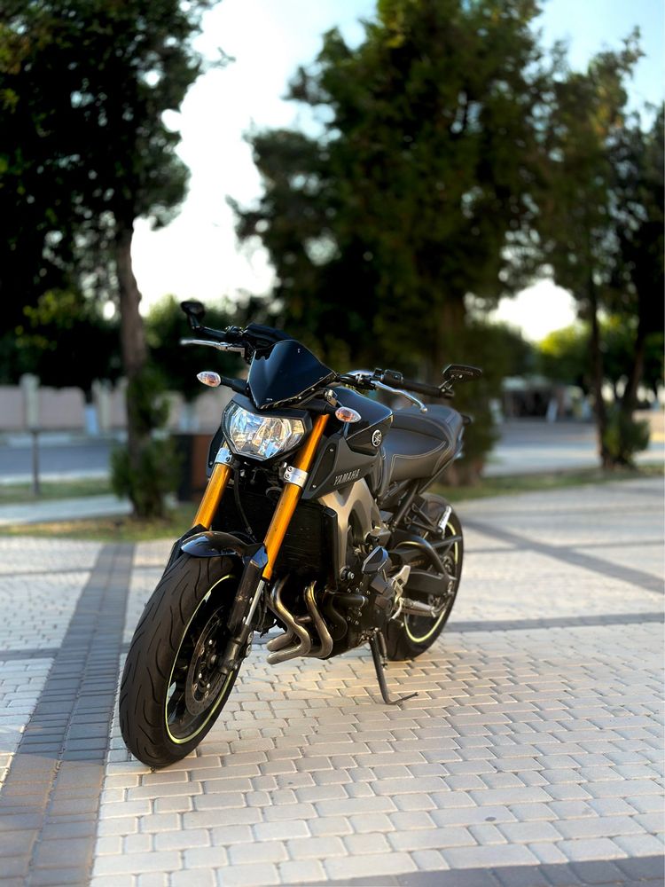 Yamaha mt09 MT09 идеальное состояние. Переоформление.