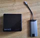 Mini komputer Intel o modelu Nuc8i5BESB