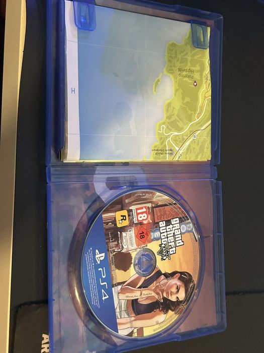 Gta V premium ps4