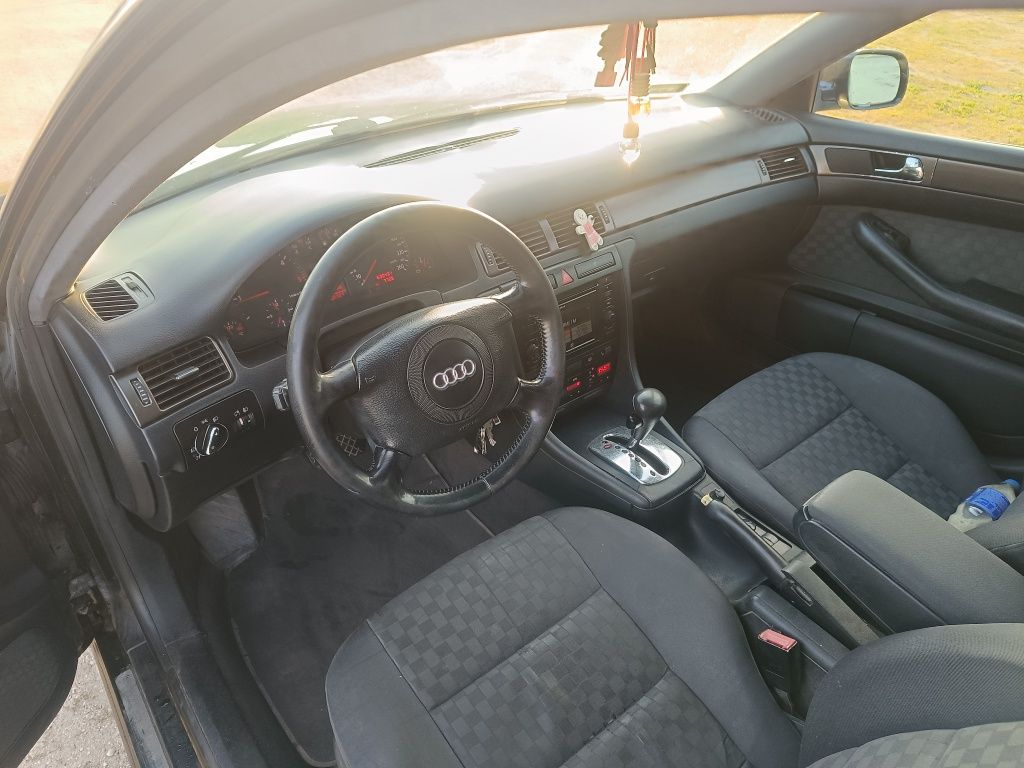A6 C5 1.9TDI. Zwykła pompa 110km. Automat (nie multitronic)