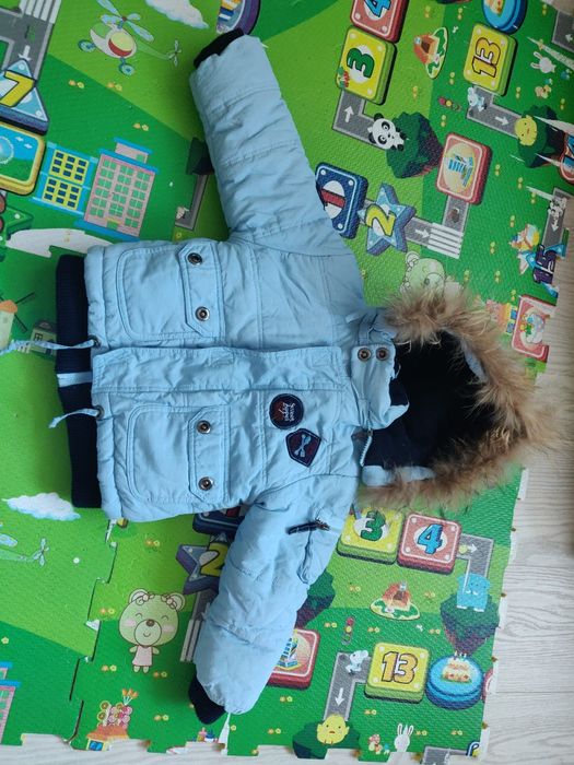 Дуууже тепла зимова куртка для хлопчика