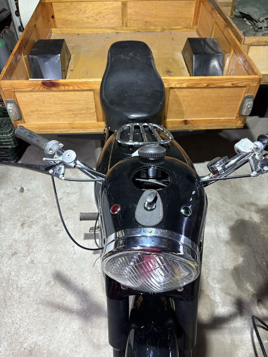 Junak m10 b20 motocykl zabytkowy