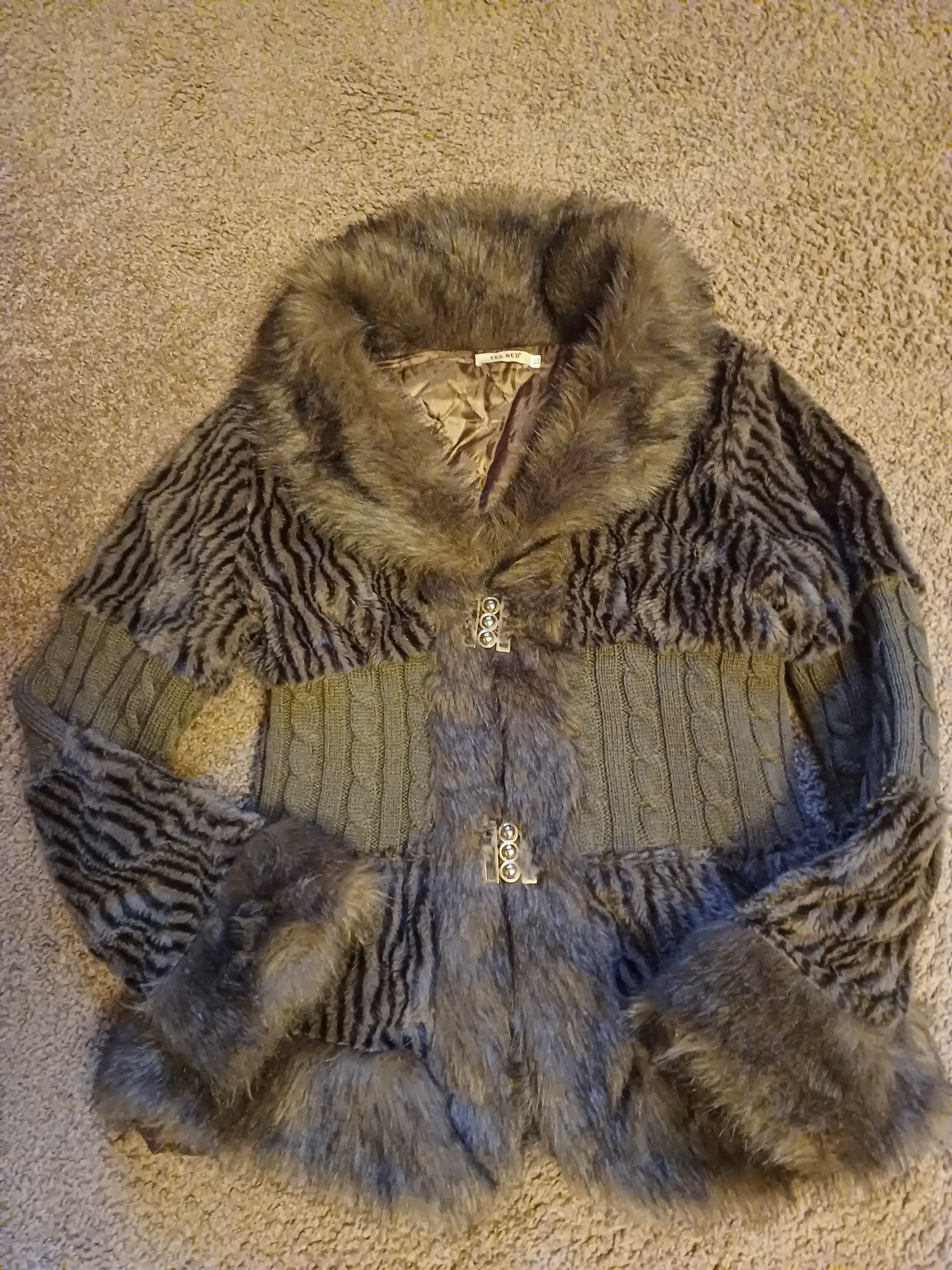 Курточка тёплая хаки
