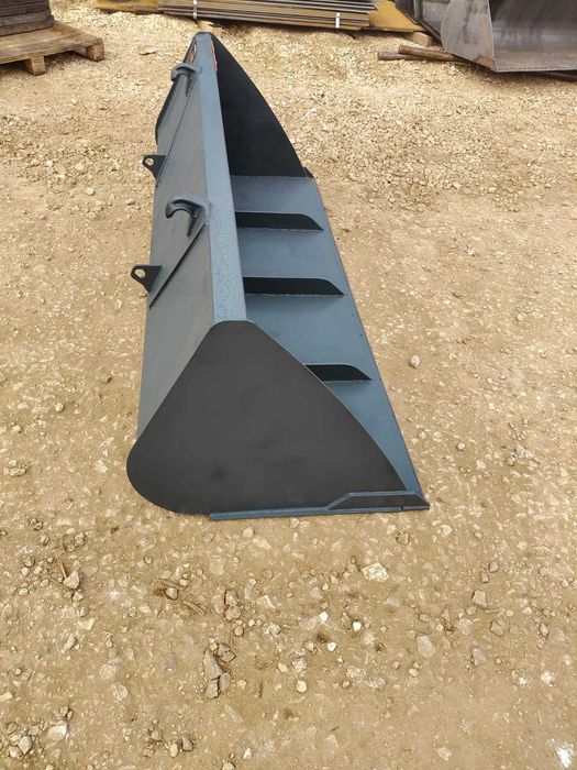 Łyżka 2,4m 240 cm do tura ładowacza manitou euro ramka