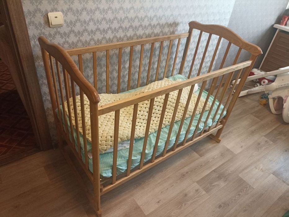 Дитяче ліжко для немовлят (120*60) з матрацом