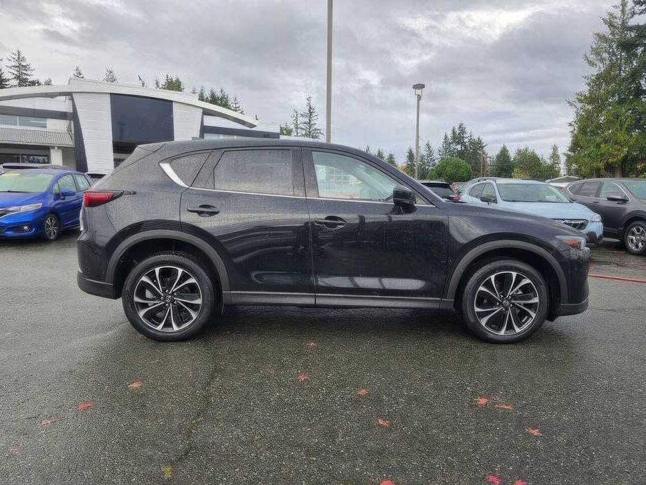 Mazda CX-5      2022