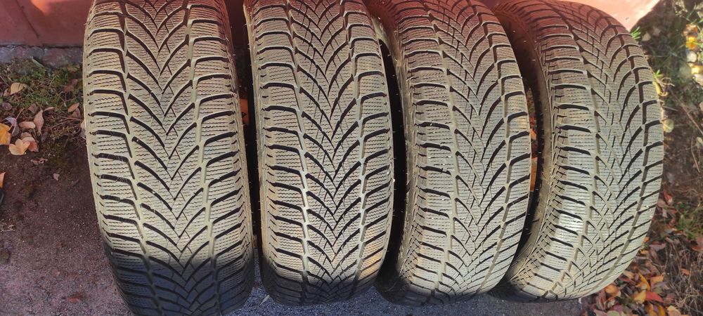 Шини зима GOOD YEAR Ultragrip Ice 2 215/60 R16