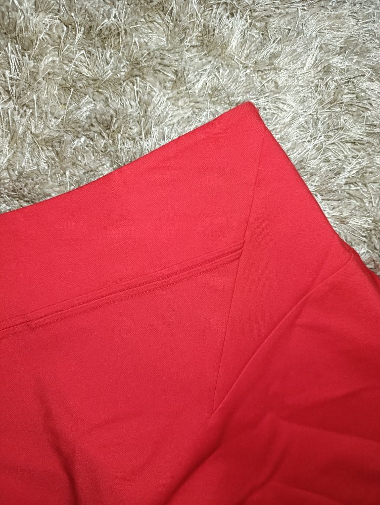 Spódnica 40 L Zara krótka rozkloszowana mini czerwona