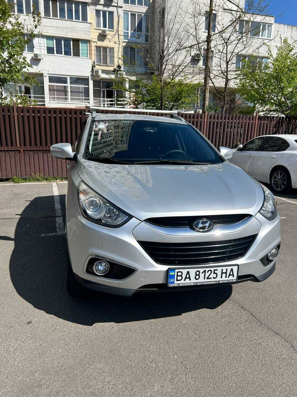 Hyundai ix35 2012 газ/бензин в идеальном состоянии не требует вложений