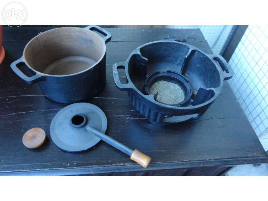 Foudue em ferro rústico e antigo