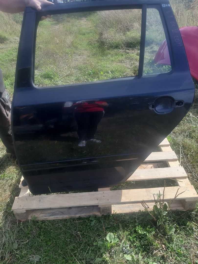 Skoda Octavia II Kombi drzwi lewe lewy tył 9910