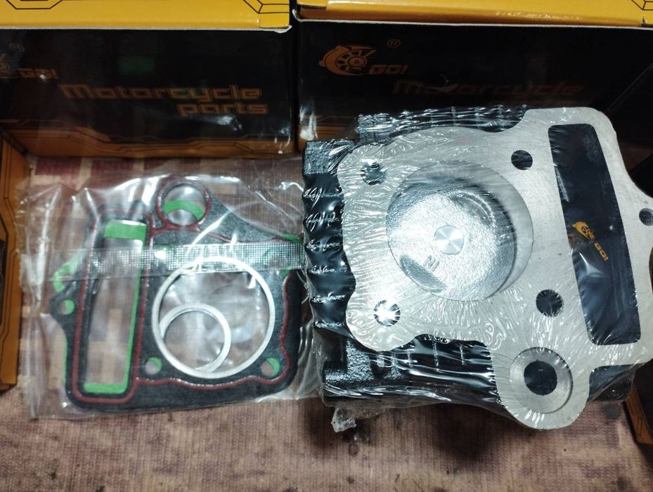 Продам поршневі групи альфа дельта