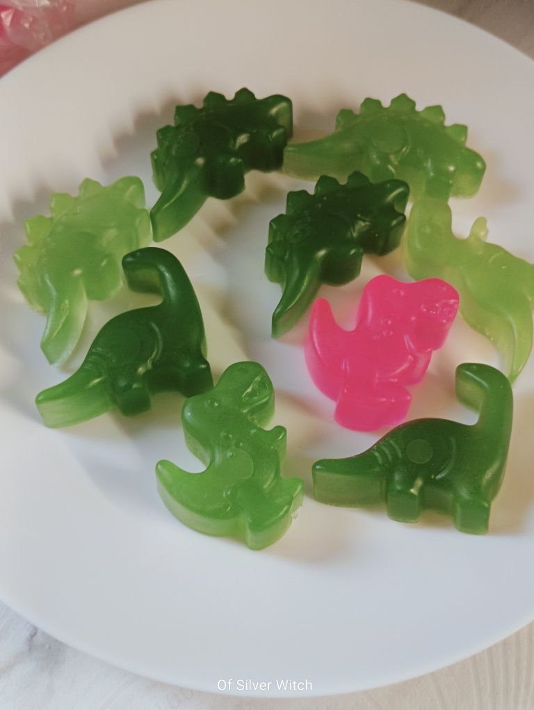Mydełka glicerynowe dinozaury