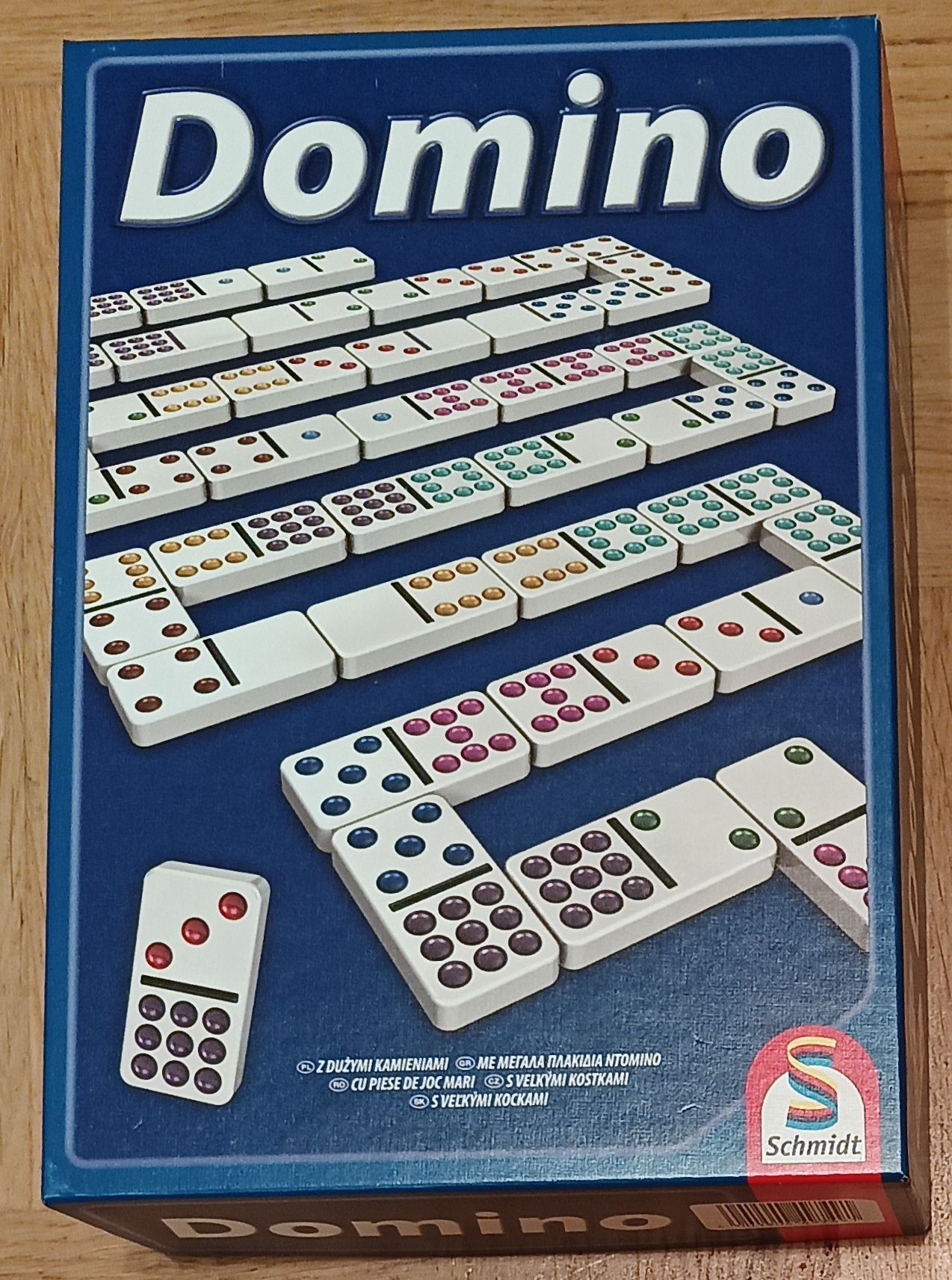 Domino Schmidt z dużymi kamieniami