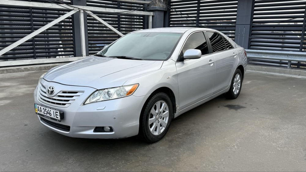 Тоyota camry 2008