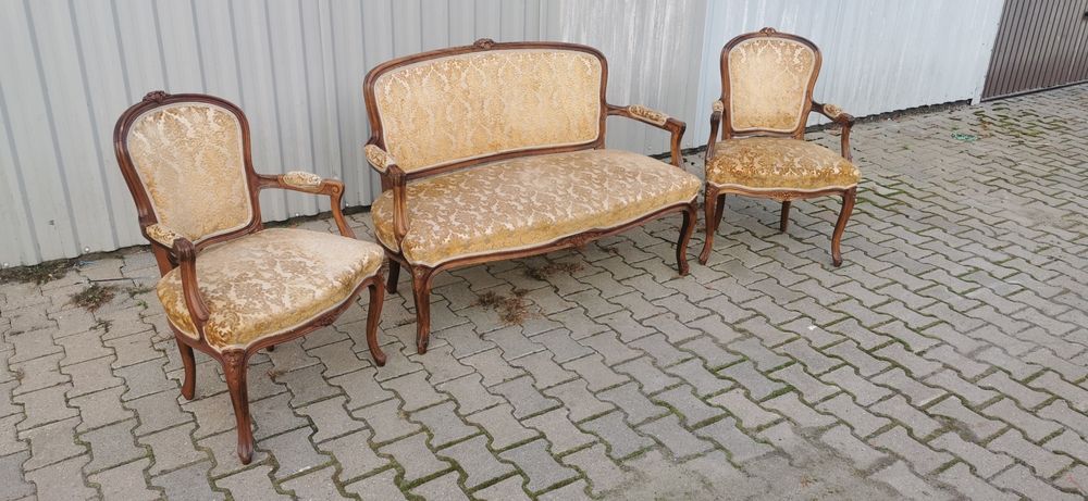 Antyczny komplet sofa i dwa fotele 1920 rok.