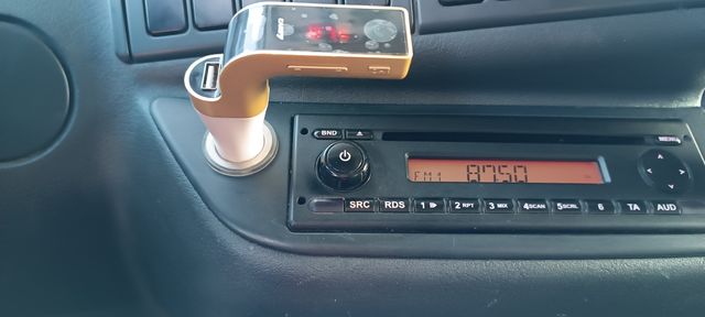 Автомобільний bluetooth fm модулятор