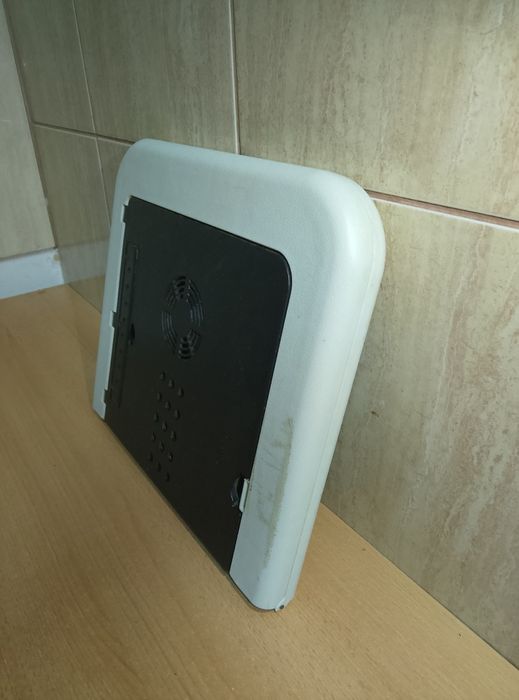 Podstawka chłodząca stolik pod laptopa 55x30x30 cm