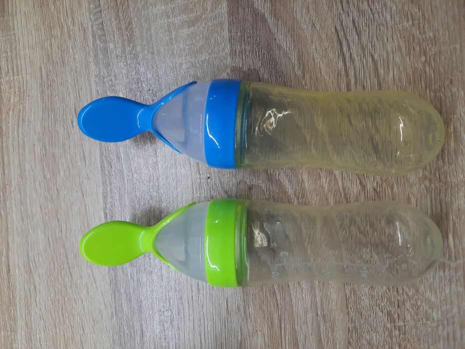 Butelki sylikonowe z łyżeczką dla bliźniaków