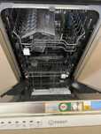Посудомийна машина indesit нова 40