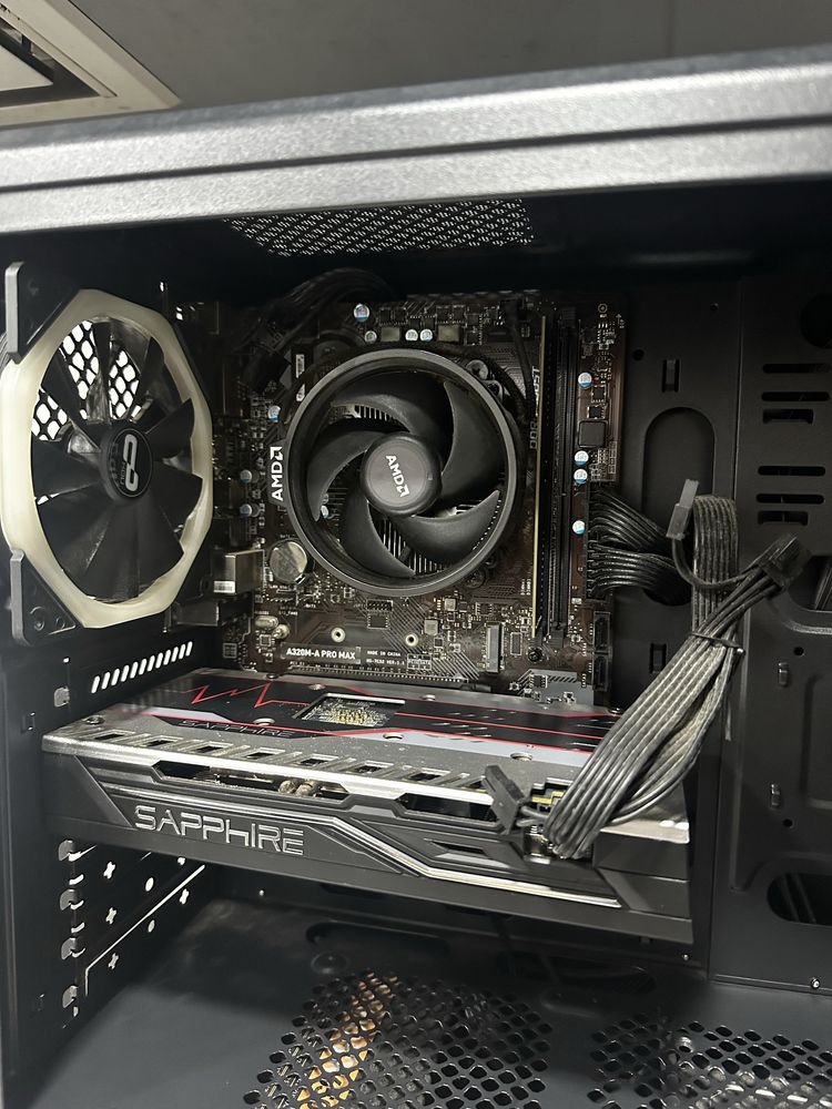 Torre computador NOX (impecável)