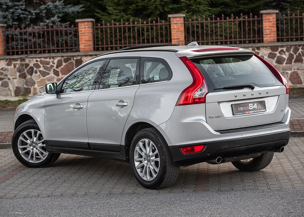 Volvo XC 60 3.0 T6 *265km*Xenon*Skóry*Navi*PANORAMA*Klima*Ledy*Serwis*Full