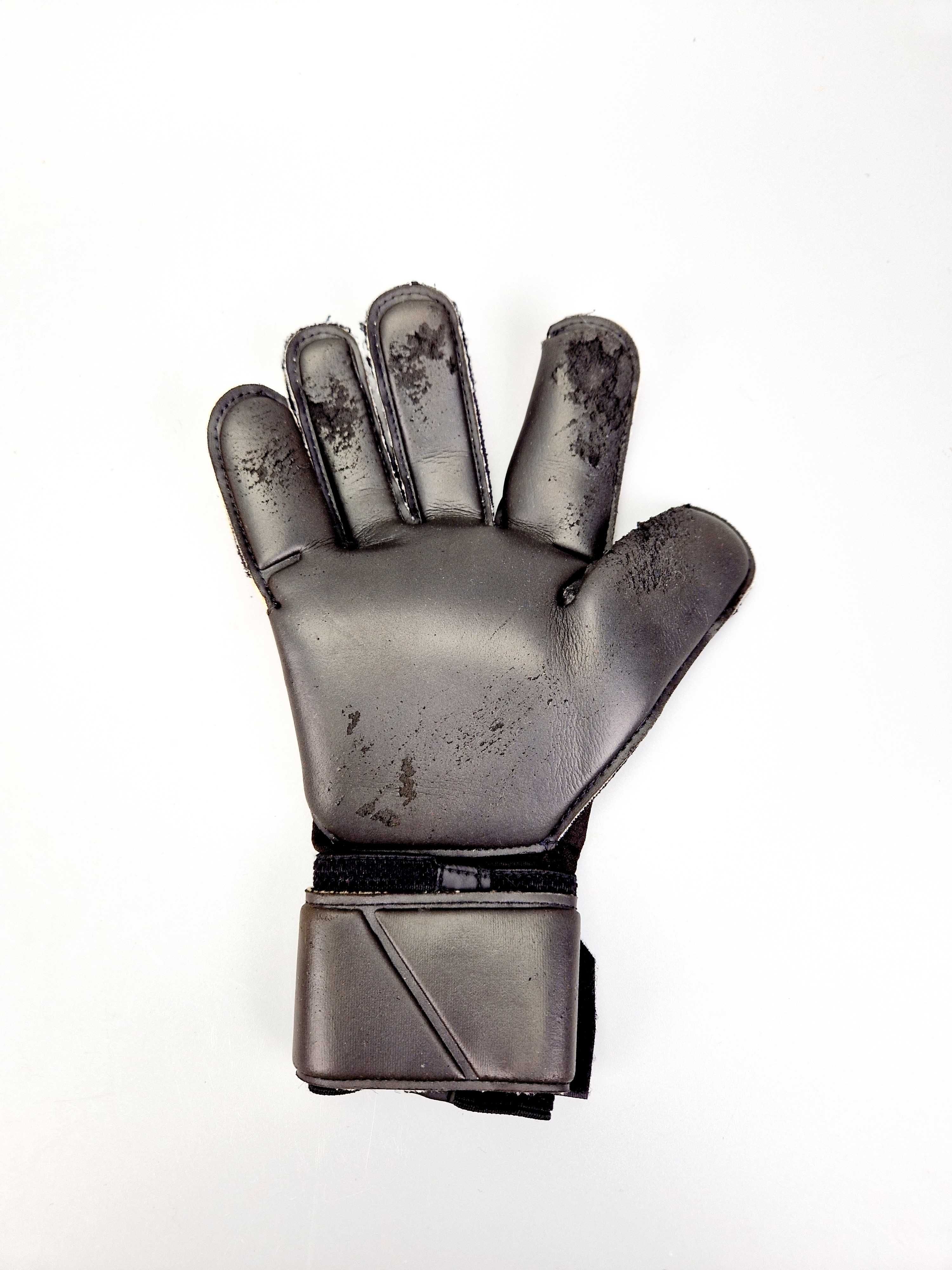 Rękawice Bramkarskie Nike Grip3 roz 8