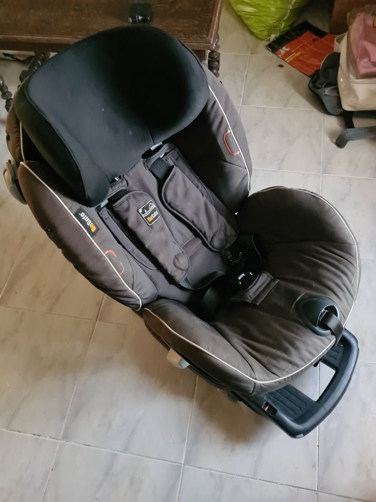 Cadeira Auto BeSafe iZi Comfort x3 ISOfix Black