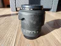 CANON EFS 18-200mm