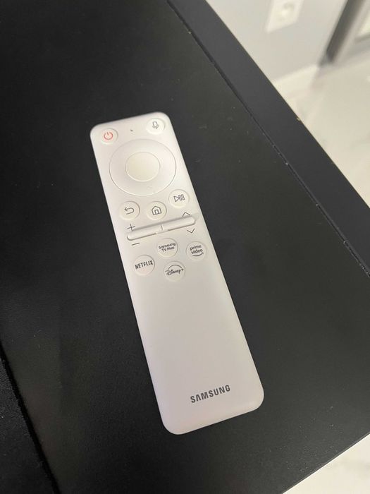 SAMSUNG Odyssey G7 31.5" 3840x2160px IPS 144Hz 1 ms