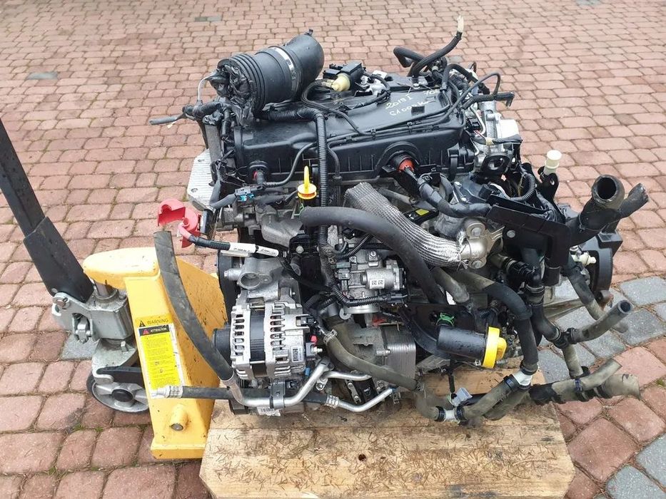 SILNIK RENAULT MASTER III OPEL NISSAN 2.3 DCI EURO 6 (FWD) - M9T704