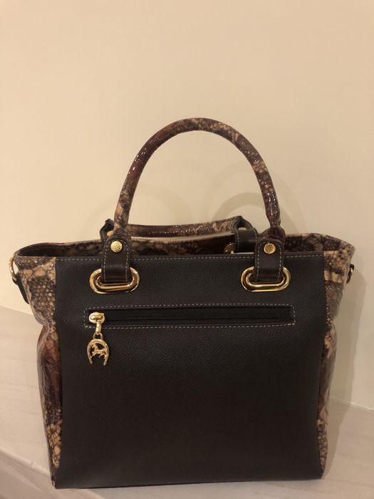 Mala de senhora da cavalinho