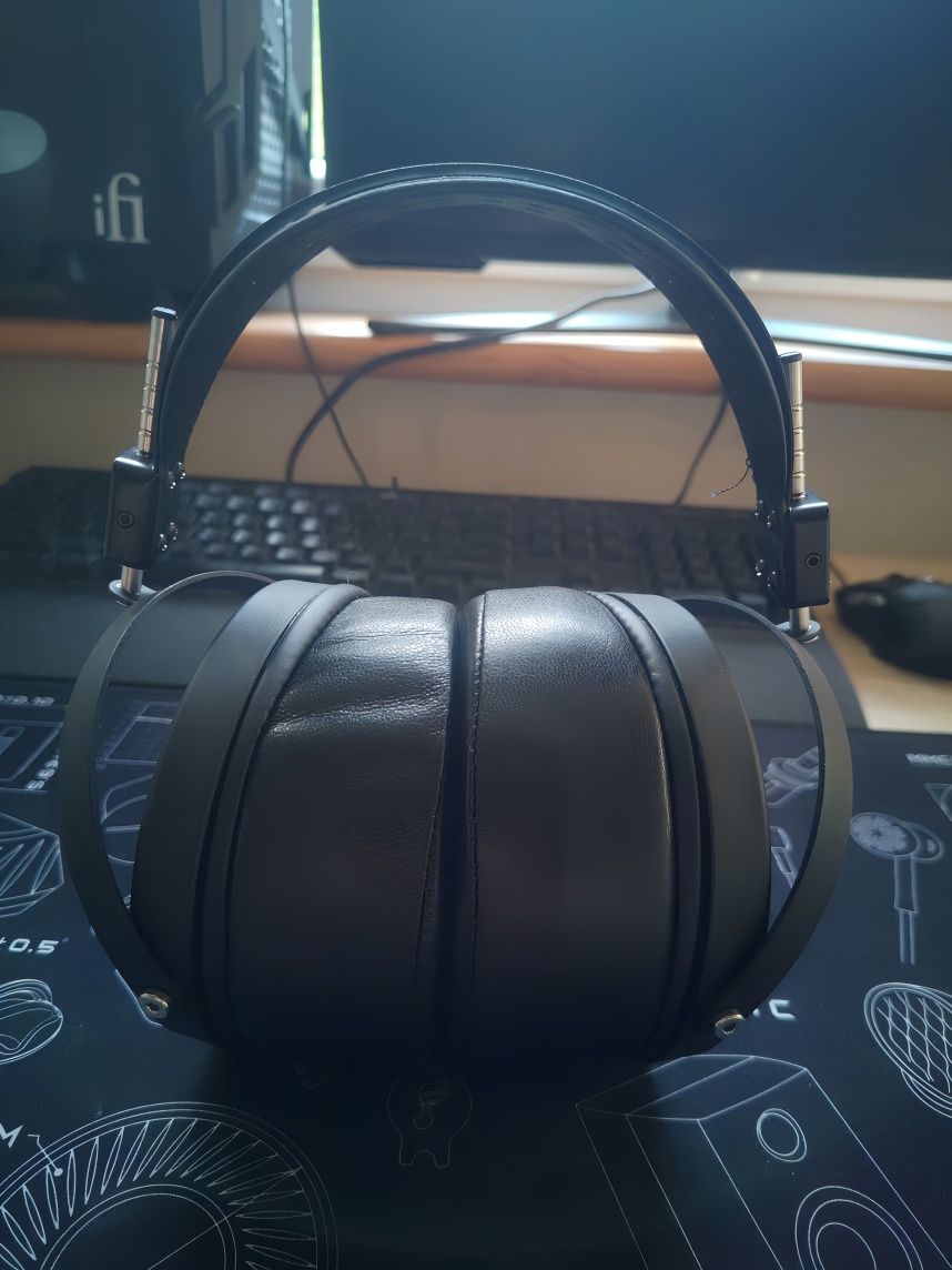 Słuchawki planarne Audeze LCD-2C