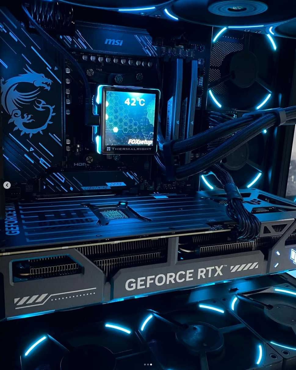PC GAMER RTX 5090 32GB + R7 9800x3d