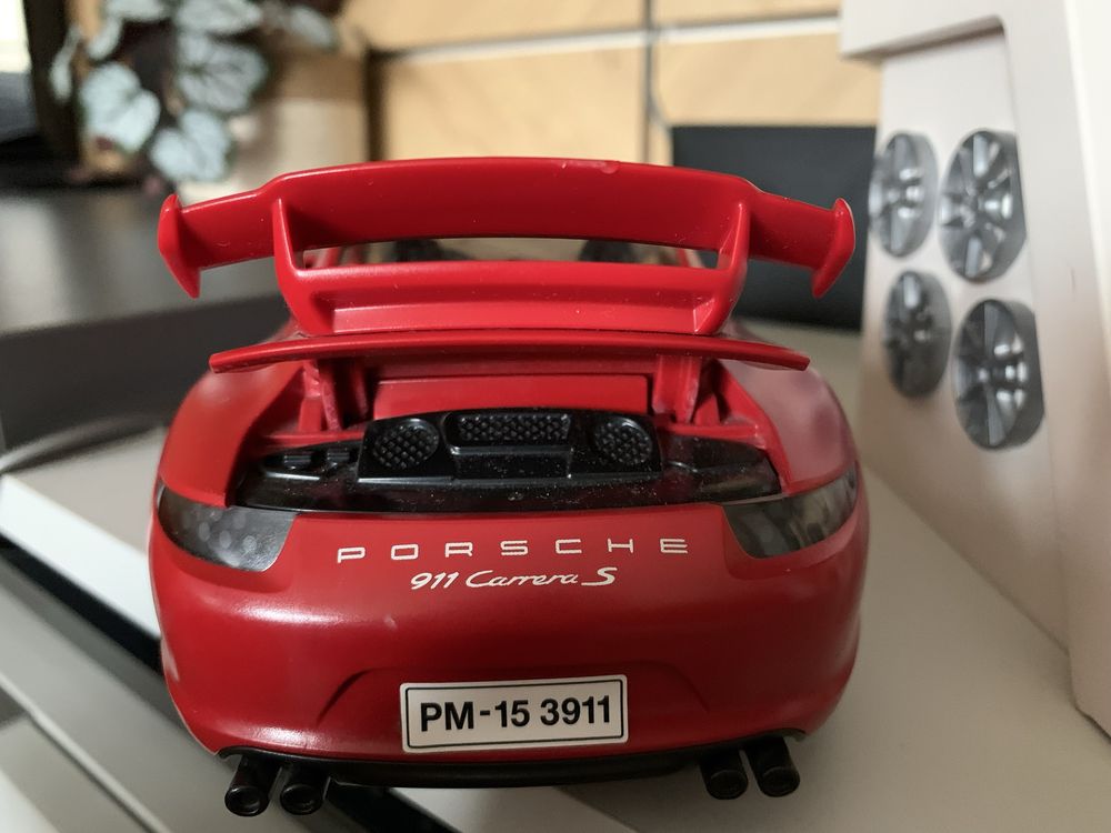 Playmobil 3911 - Porsche Carrera 911 S czerwony świeci