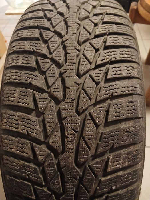 Opony zimowe 205 55 R 16  Nokian WRD4