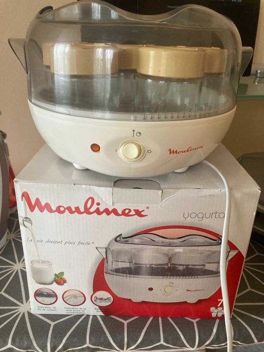 Йогуртница "Мулинекс"