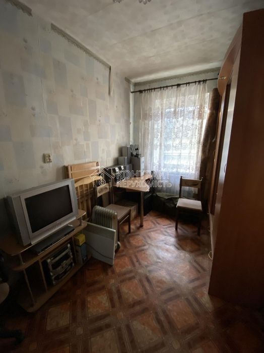 Продам 5к.кв. 76м2  пров. Столярний 5 (27 Ліцей)Москальовка ТОРГ