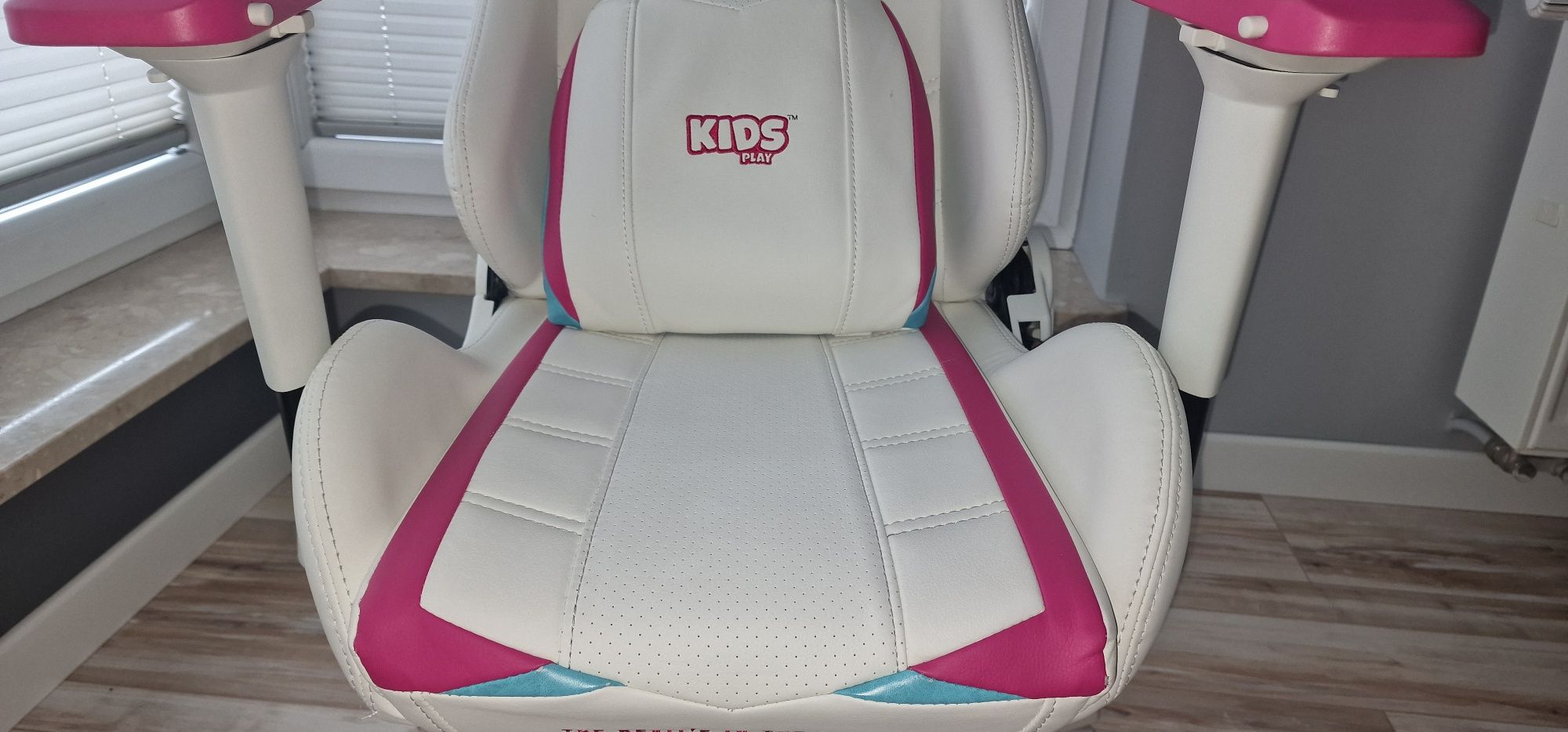 Fotel dziewczynka do biurka DIABLO X-RAY KIDS
